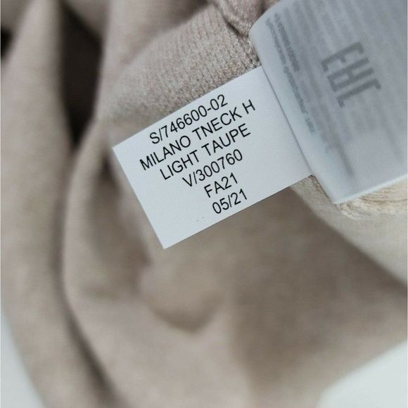 Banana Republic Size S Lenzing Ecovero Serene Turtleneck Sweater Light‎ Taupe - Picture 8 of 8
